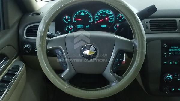 Photo 13 VIN: 1GNSK6E08BR247660 - CHEVROLET TAHOE 