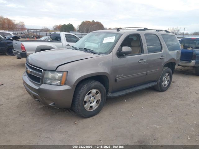 Photo 1 VIN: 1GNSKAE01BR360577 - CHEVROLET TAHOE 