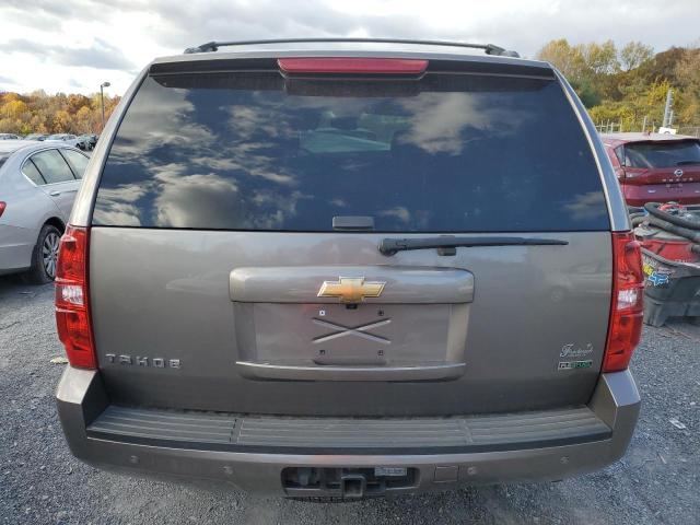 Photo 5 VIN: 1GNSKAE06BR283334 - CHEVROLET TAHOE 