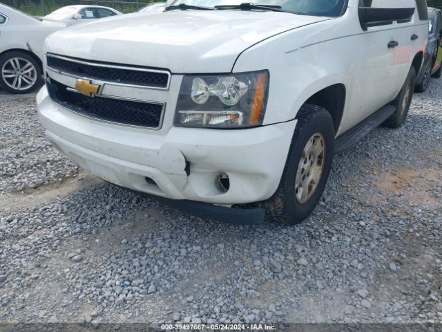 Photo 5 VIN: 1GNSKAE09BR114523 - CHEVROLET TAHOE 