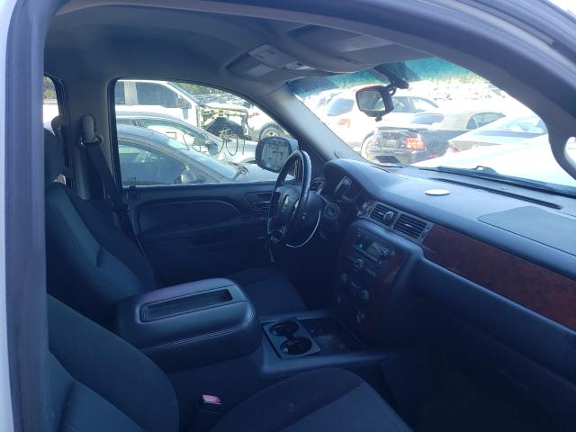 Photo 4 VIN: 1GNSKAE09BR189268 - CHEVROLET TAHOE K150 