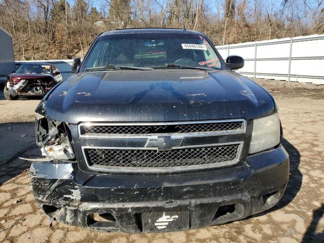 Photo 4 VIN: 1GNSKAE09BR268309 - CHEVROLET TAHOE 