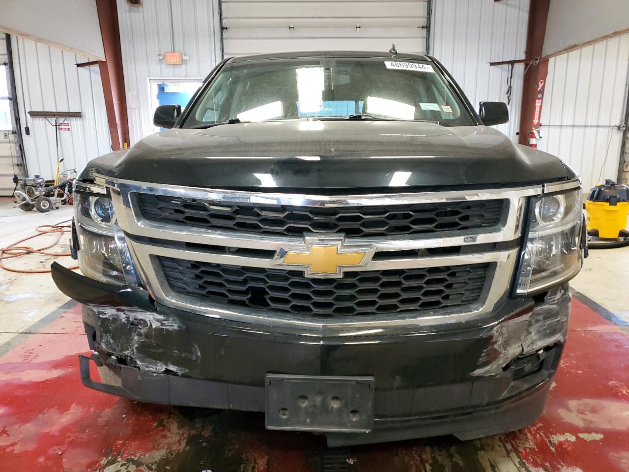 Photo 4 VIN: 1GNSKAKC3FR264163 - CHEVROLET TAHOE 