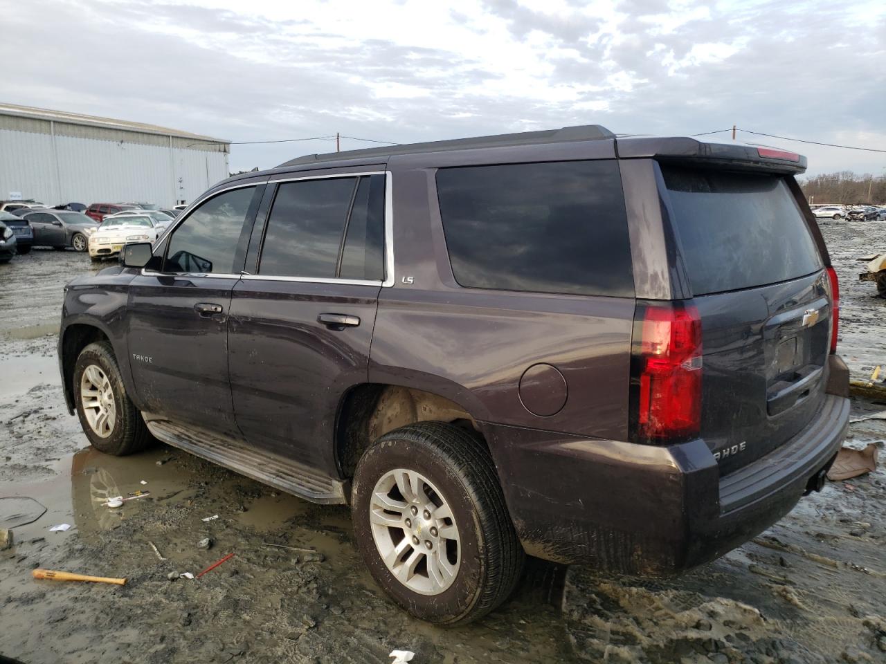 Photo 1 VIN: 1GNSKAKC6FR581242 - CHEVROLET TAHOE 