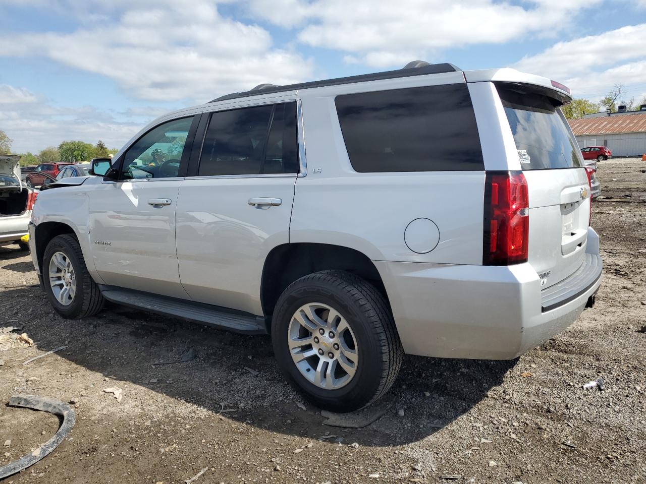 Photo 1 VIN: 1GNSKAKC8FR233586 - CHEVROLET TAHOE 