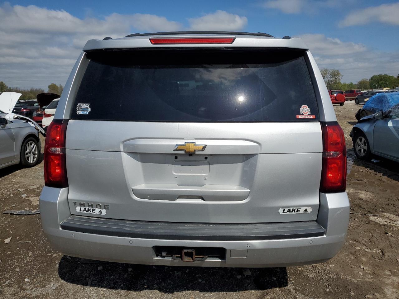 Photo 5 VIN: 1GNSKAKC8FR233586 - CHEVROLET TAHOE 