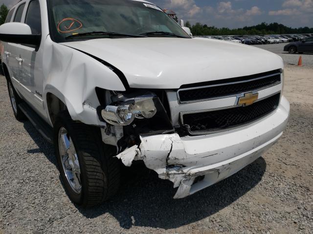 Photo 8 VIN: 1GNSKBE00BR228450 - CHEVROLET TAHOE K150 