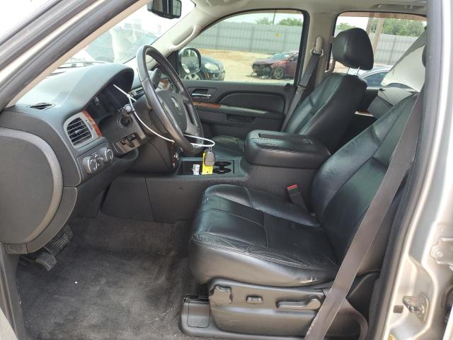 Photo 6 VIN: 1GNSKBE00BR249931 - CHEVROLET TAHOE 