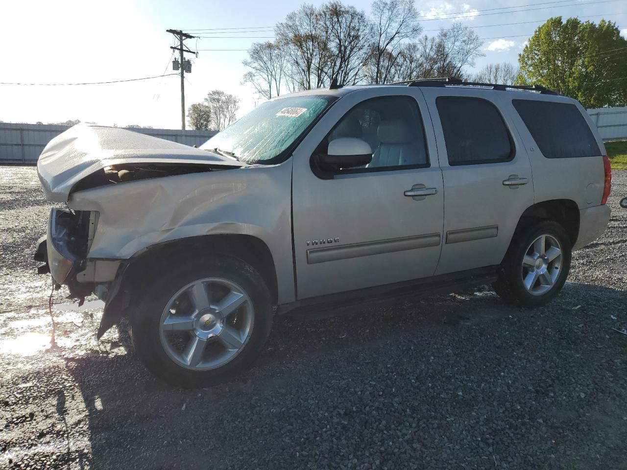 Photo 0 VIN: 1GNSKBE00BR375710 - CHEVROLET TAHOE 