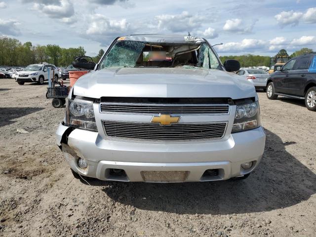 Photo 4 VIN: 1GNSKBE00CR162810 - CHEVROLET TAHOE K150 