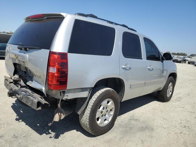 Photo 2 VIN: 1GNSKBE01BR345888 - CHEVROLET TAHOE K150 