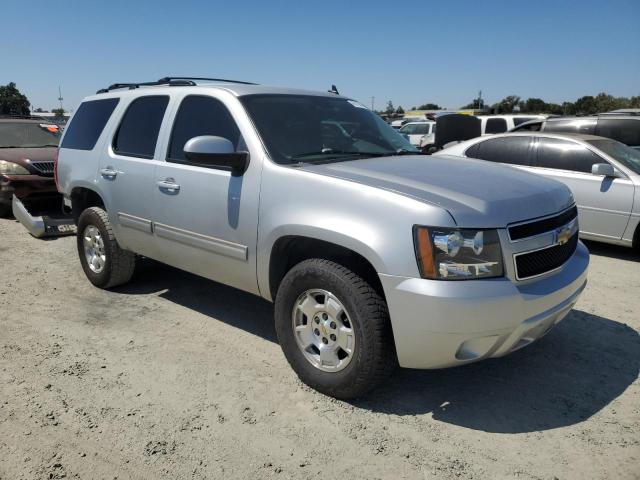 Photo 3 VIN: 1GNSKBE01BR345888 - CHEVROLET TAHOE K150 