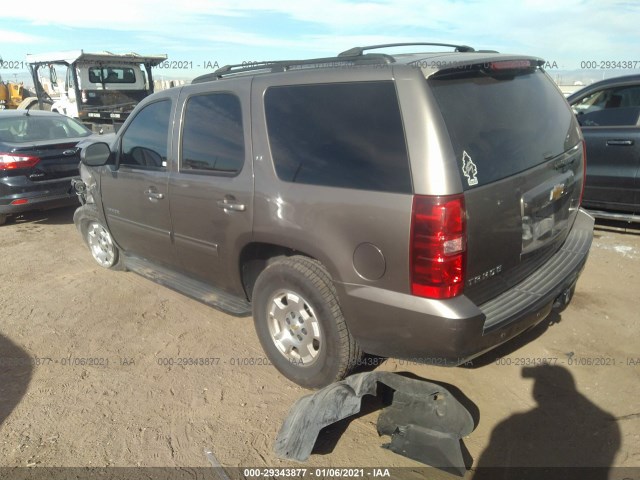 Photo 2 VIN: 1GNSKBE01CR296810 - CHEVROLET TAHOE 