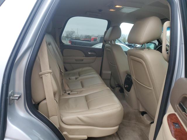 Photo 10 VIN: 1GNSKBE01DR115710 - CHEVROLET TAHOE K150 