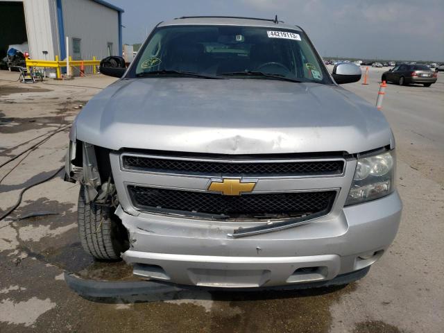 Photo 4 VIN: 1GNSKBE01DR216987 - CHEVROLET TAHOE K150 