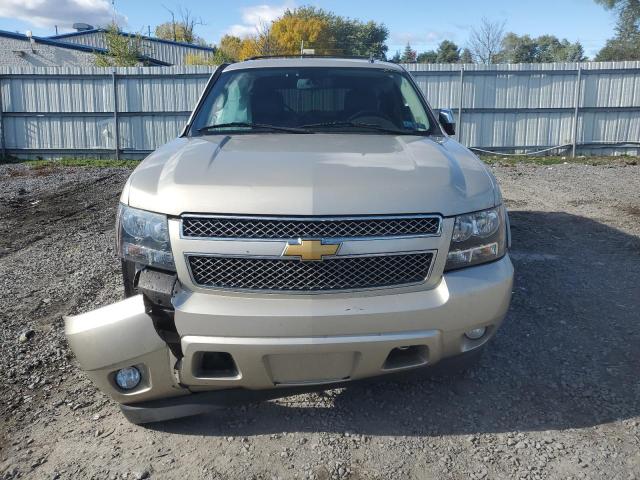 Photo 4 VIN: 1GNSKBE01DR306477 - CHEVROLET TAHOE K150 