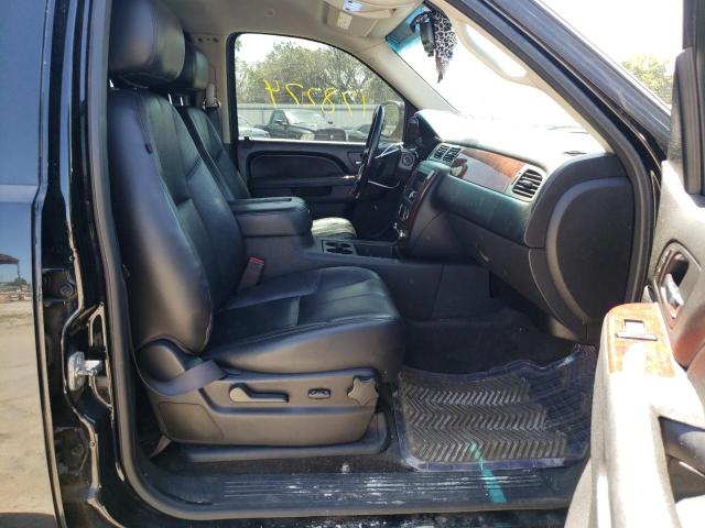 Photo 4 VIN: 1GNSKBE01DR310397 - CHEVROLET TAHOE K150 