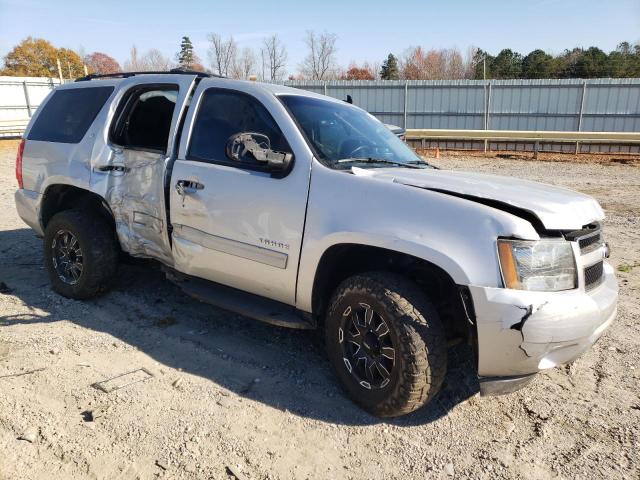 Photo 3 VIN: 1GNSKBE02BR111646 - CHEVROLET TAHOE 