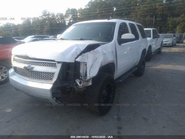 Photo 1 VIN: 1GNSKBE02BR125868 - CHEVROLET TAHOE 