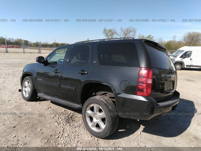 Photo 2 VIN: 1GNSKBE02BR246481 - CHEVROLET TAHOE 