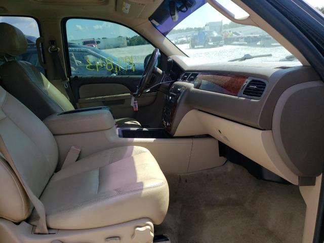 Photo 4 VIN: 1GNSKBE02DR146612 - CHEVROLET TAHOE K150 