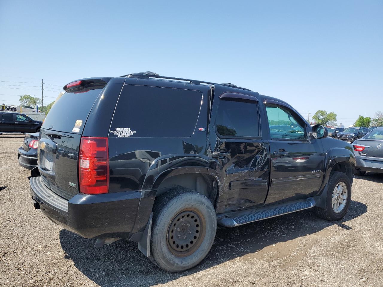 Photo 2 VIN: 1GNSKBE03CR115142 - CHEVROLET TAHOE 