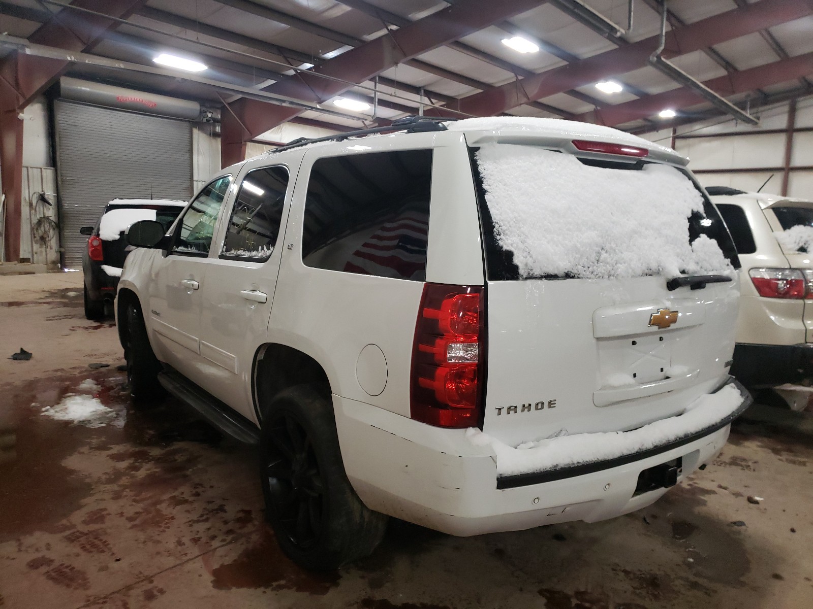 Photo 2 VIN: 1GNSKBE03CR123628 - CHEVROLET TAHOE K150 