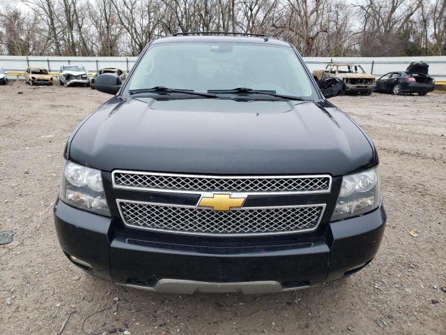 Photo 4 VIN: 1GNSKBE03DR135554 - CHEVROLET TAHOE 