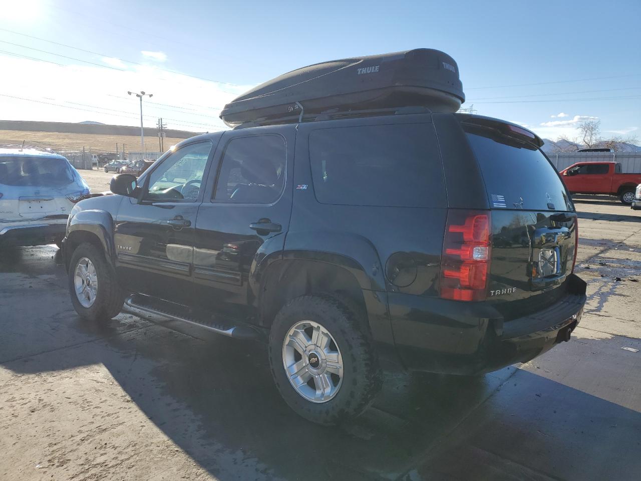 Photo 1 VIN: 1GNSKBE03DR332210 - CHEVROLET TAHOE 