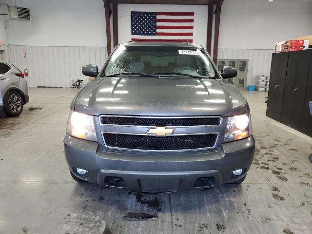 Photo 4 VIN: 1GNSKBE04BR156734 - CHEVROLET TAHOE K150 