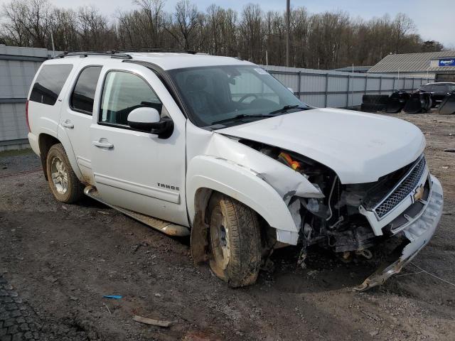 Photo 3 VIN: 1GNSKBE04BR332228 - CHEVROLET TAHOE 