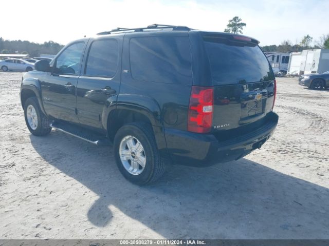 Photo 2 VIN: 1GNSKBE04CR241557 - CHEVROLET TAHOE 