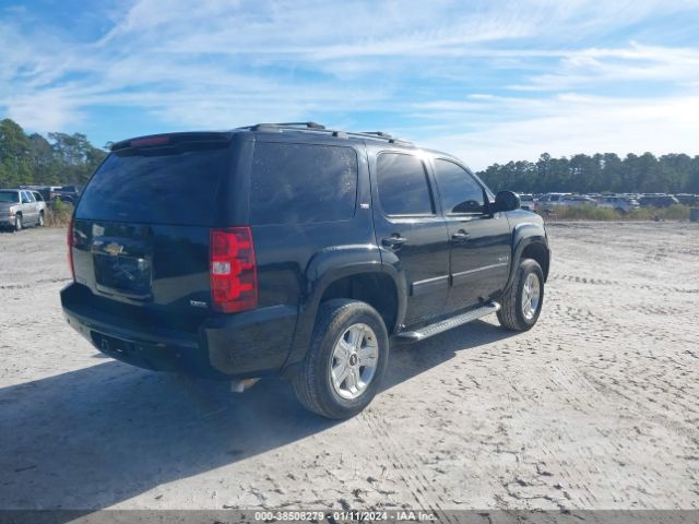 Photo 3 VIN: 1GNSKBE04CR241557 - CHEVROLET TAHOE 