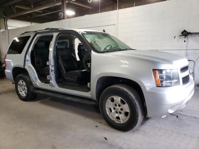 Photo 3 VIN: 1GNSKBE04DR342776 - CHEVROLET TAHOE 