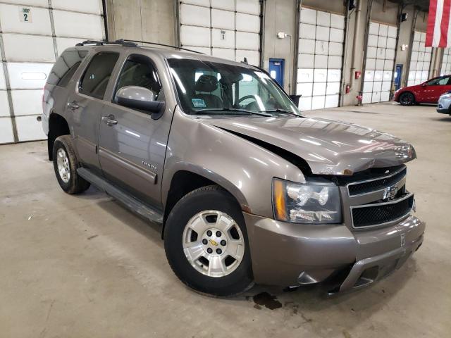 Photo 3 VIN: 1GNSKBE05BR207934 - CHEVROLET TAHOE LS 