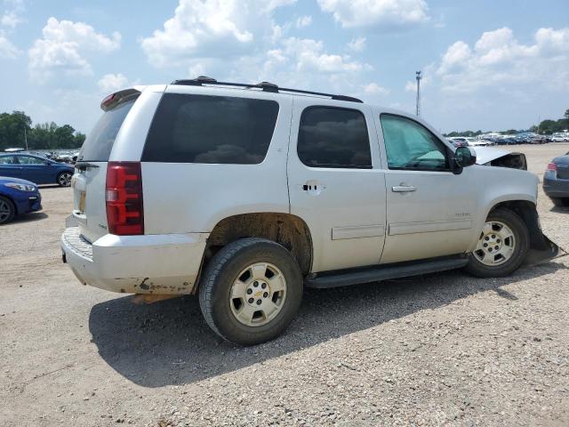 Photo 2 VIN: 1GNSKBE05BR216181 - CHEVROLET TAHOE K150 