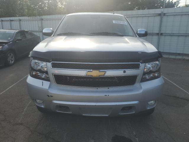 Photo 4 VIN: 1GNSKBE05CR123484 - CHEVROLET TAHOE K150 