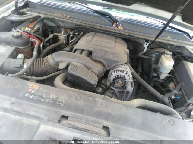 Photo 9 VIN: 1GNSKBE05CR185175 - CHEVROLET TAHOE 