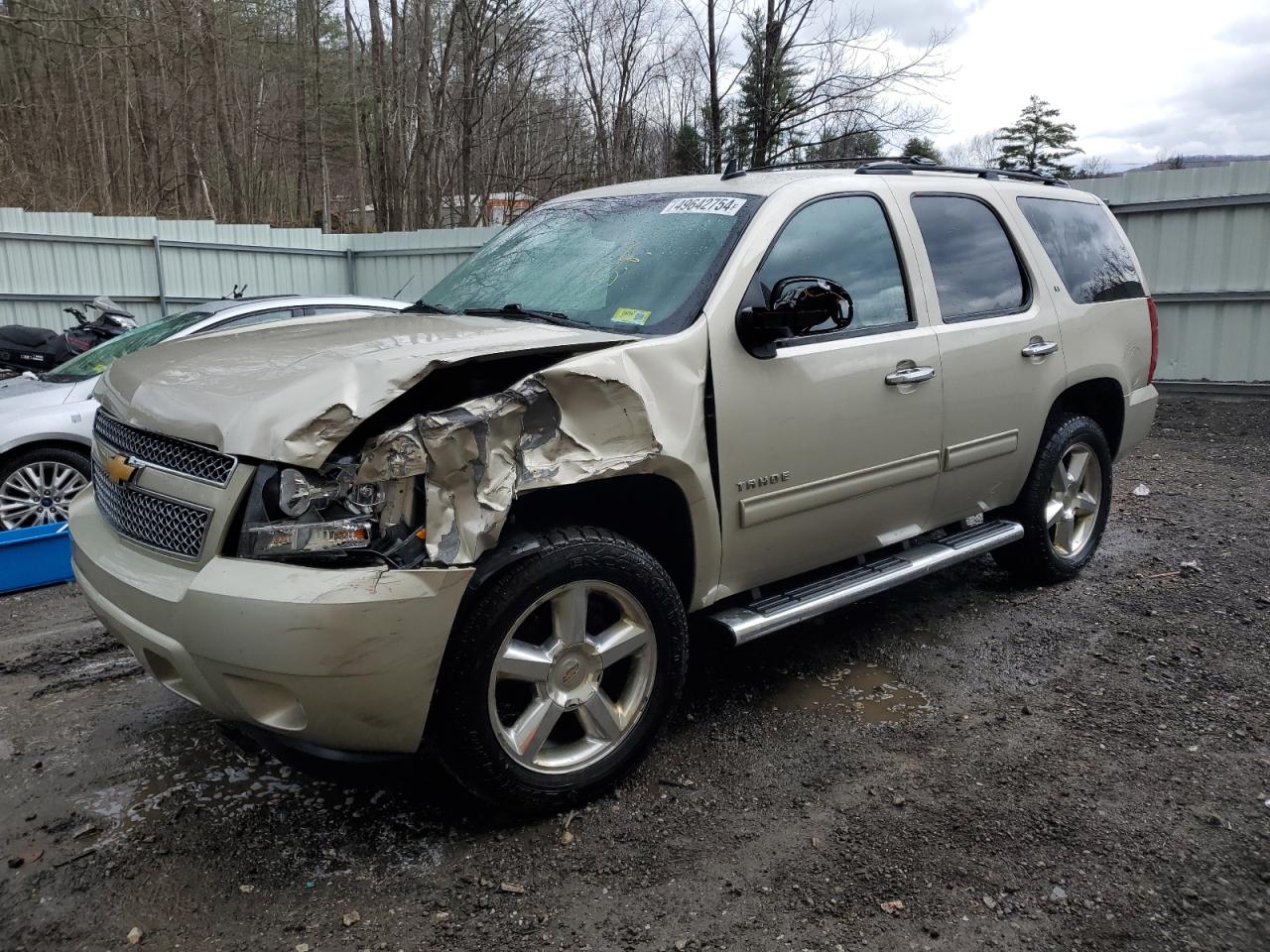 Photo 0 VIN: 1GNSKBE05DR168541 - CHEVROLET TAHOE 