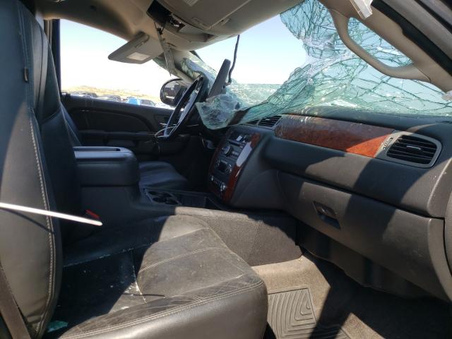 Photo 4 VIN: 1GNSKBE05DR307020 - CHEVROLET TAHOE K150 