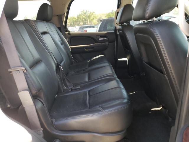 Photo 10 VIN: 1GNSKBE05DR310175 - CHEVROLET TAHOE 