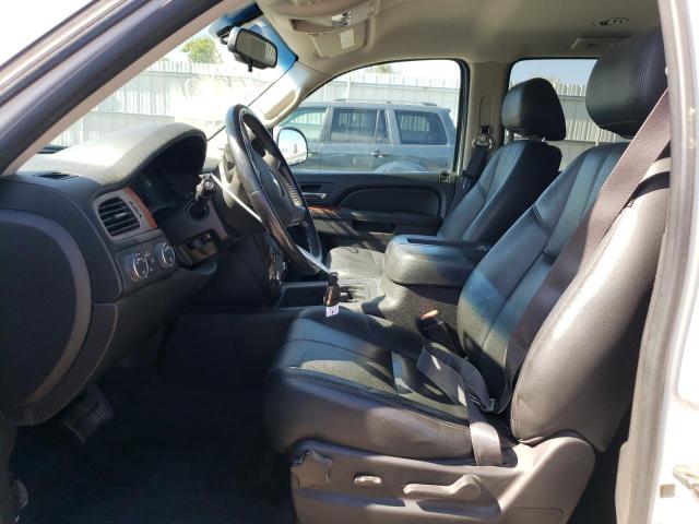 Photo 6 VIN: 1GNSKBE05DR310175 - CHEVROLET TAHOE 