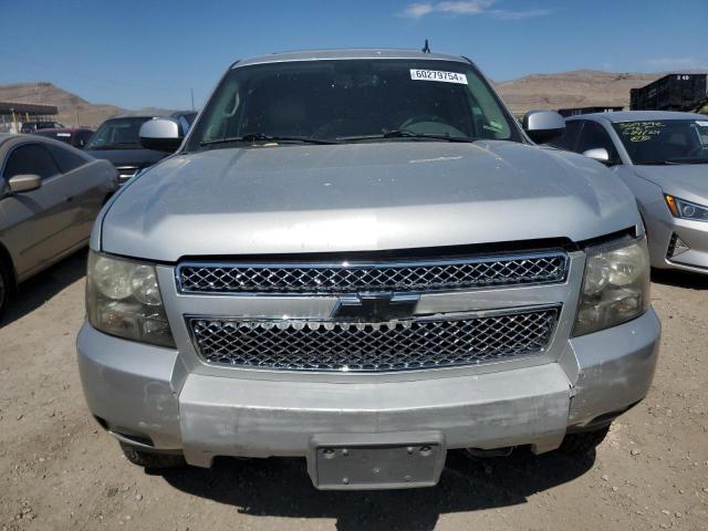 Photo 4 VIN: 1GNSKBE06BR127865 - CHEVROLET TAHOE 