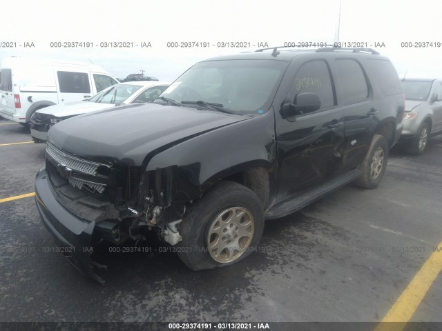 Photo 1 VIN: 1GNSKBE06CR302374 - CHEVROLET TAHOE 