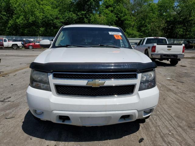 Photo 4 VIN: 1GNSKBE07BR386123 - CHEVROLET TAHOE 