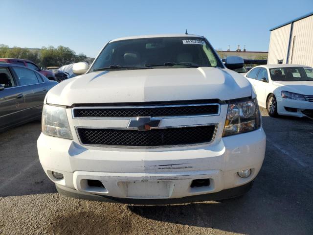 Photo 4 VIN: 1GNSKBE07DR327818 - CHEVROLET TAHOE K150 