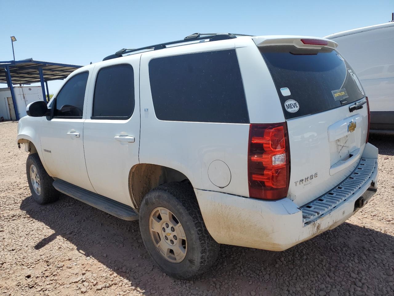 Photo 1 VIN: 1GNSKBE08DR204755 - CHEVROLET TAHOE 