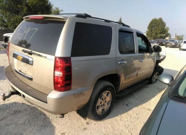 Photo 3 VIN: 1GNSKBE08DR213021 - CHEVROLET TAHOE 