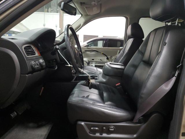 Photo 6 VIN: 1GNSKBE08DR215979 - CHEVROLET TAHOE K150 