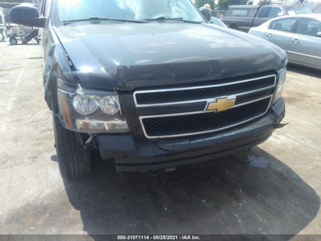 Photo 5 VIN: 1GNSKBE08DR290813 - CHEVROLET TAHOE 